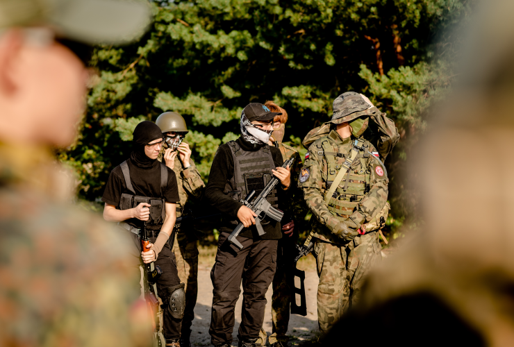 Jak przygotować się na obóz militarny?